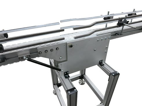 A custom-engineered solution featuring SmartFlex lift gate conveyor which partially pivots the gate.